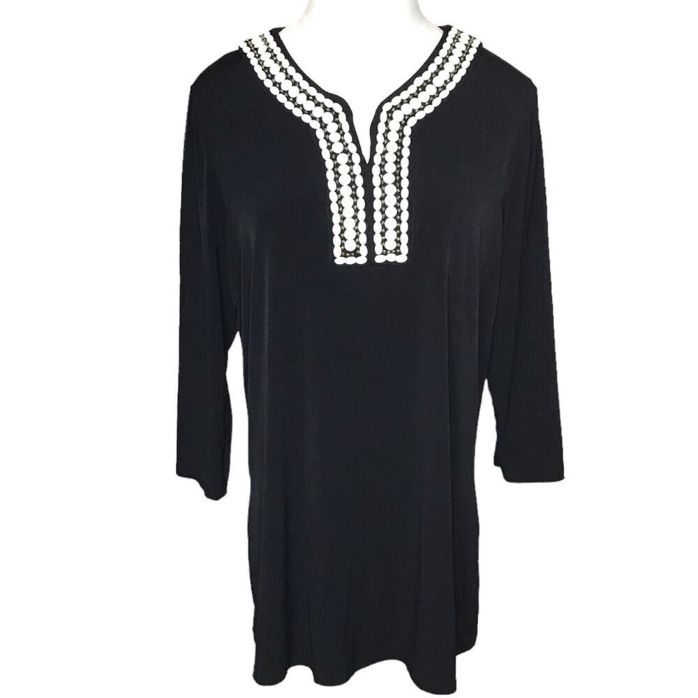 Peter Nygard Size Medium Black Embellished Split Neck Tunic